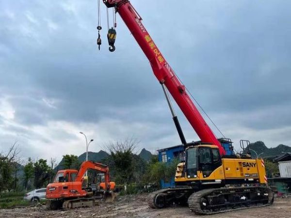樊开平市吊车出租电话_吊车出租影响价格有哪些方面
